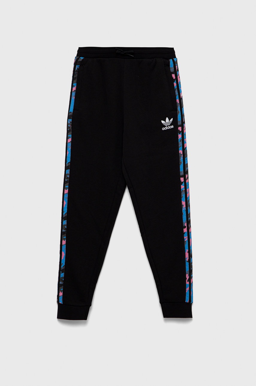 

Детские спортивные штаны adidas Originals цвет чёрный с аппликацией