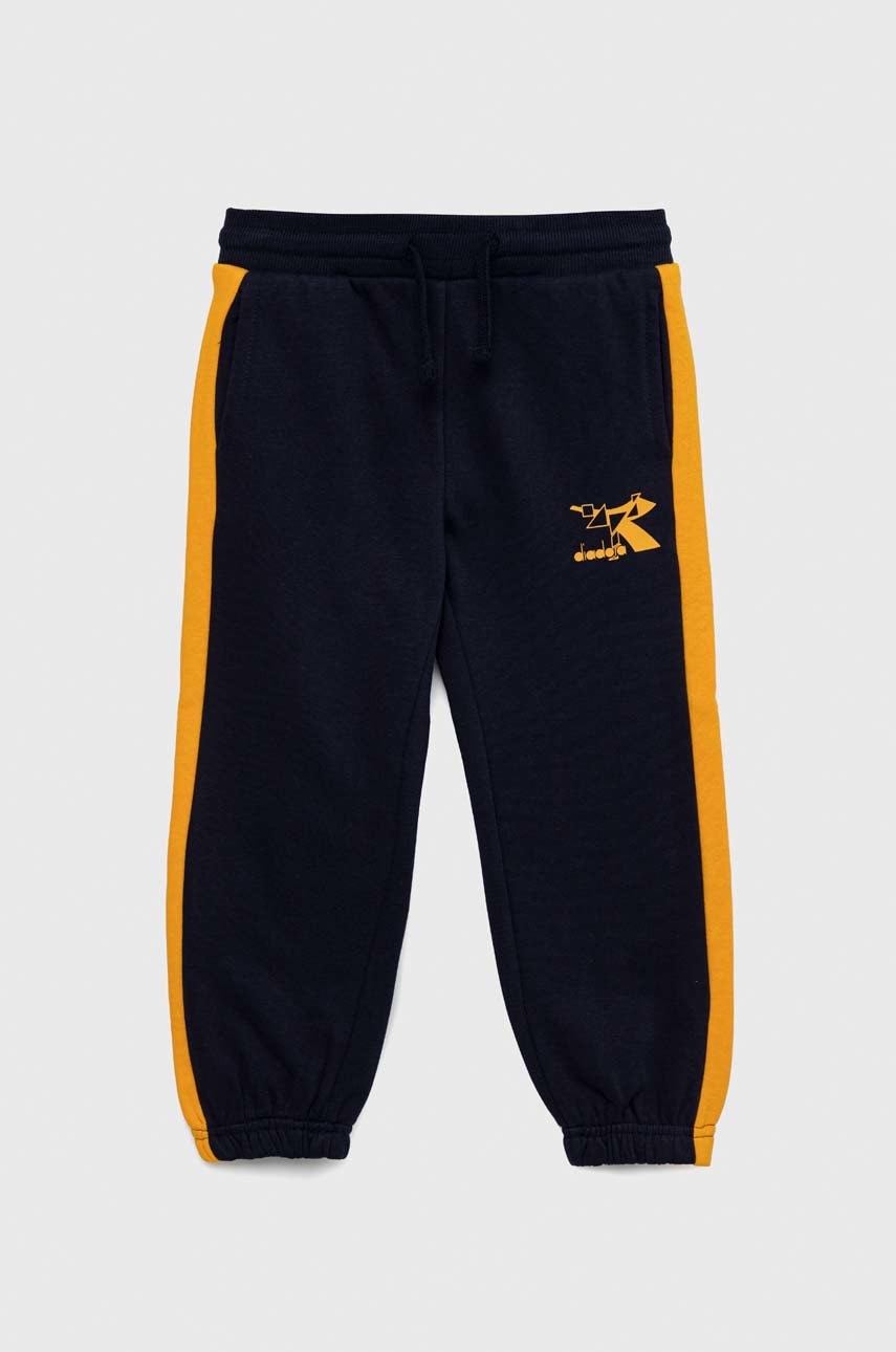 Дитячі спортивні штани Diadora з принтом Дитячі спортивні штани Diadora з принтом