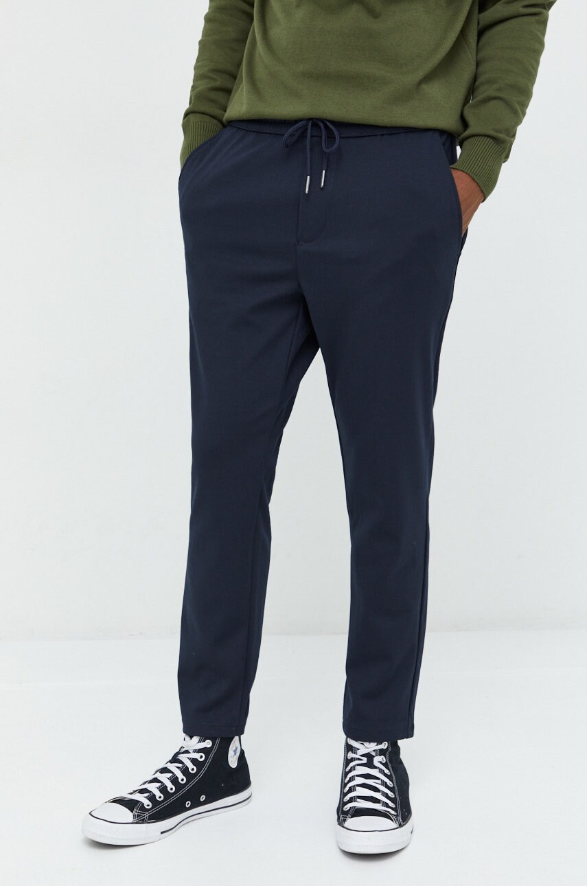 Only & sons pantaloni de trening barbati, culoarea albastru marin, neted