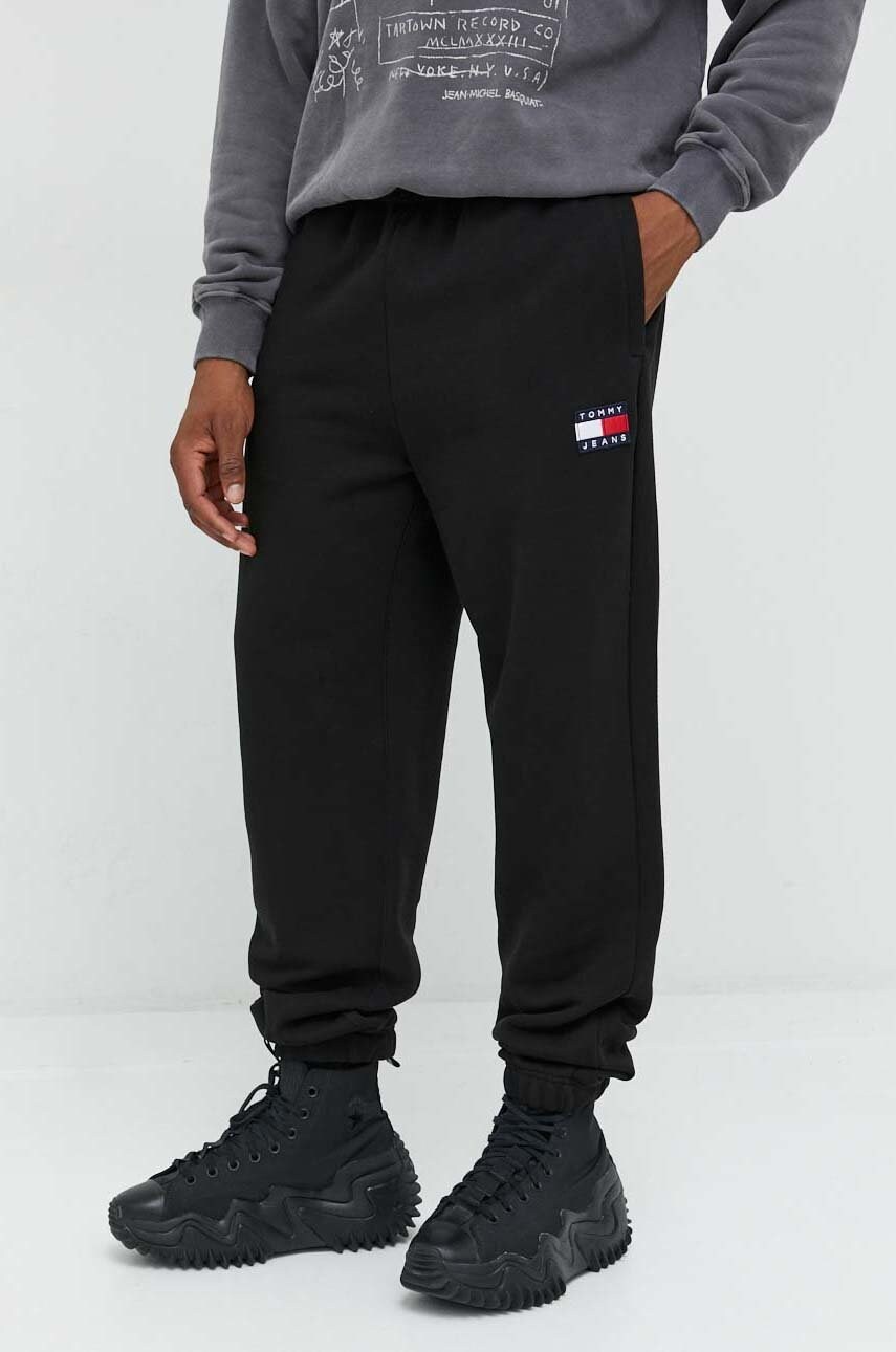 Tommy jeans pantaloni de trening din bumbac barbati, culoarea gri, melanj
