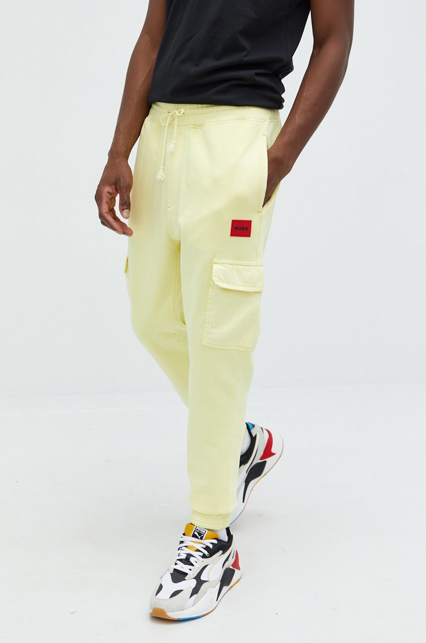 Hugo pantaloni de trening din bumbac barbati, culoarea bej, neted