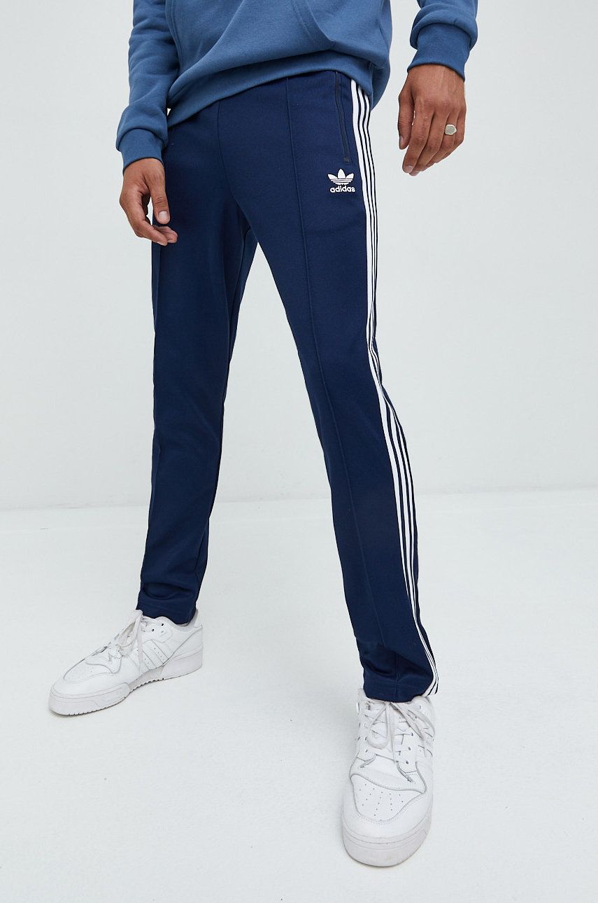Adidas Originals Pantaloni De Trening Barbati, Culoarea Albastru Marin, Cu Imprimeu