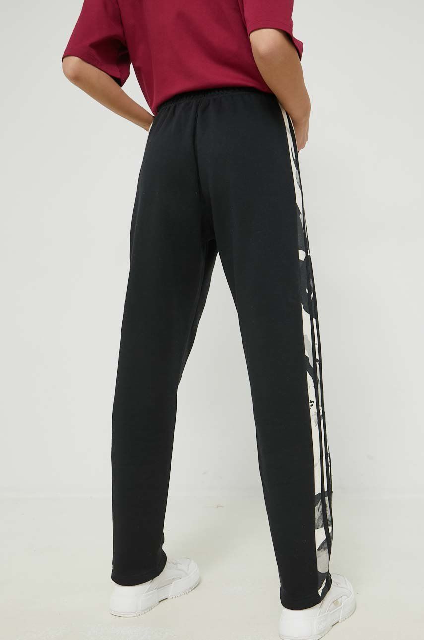 Adidas Originals Pantaloni De Trening Barbati, Culoarea Negru, Modelator