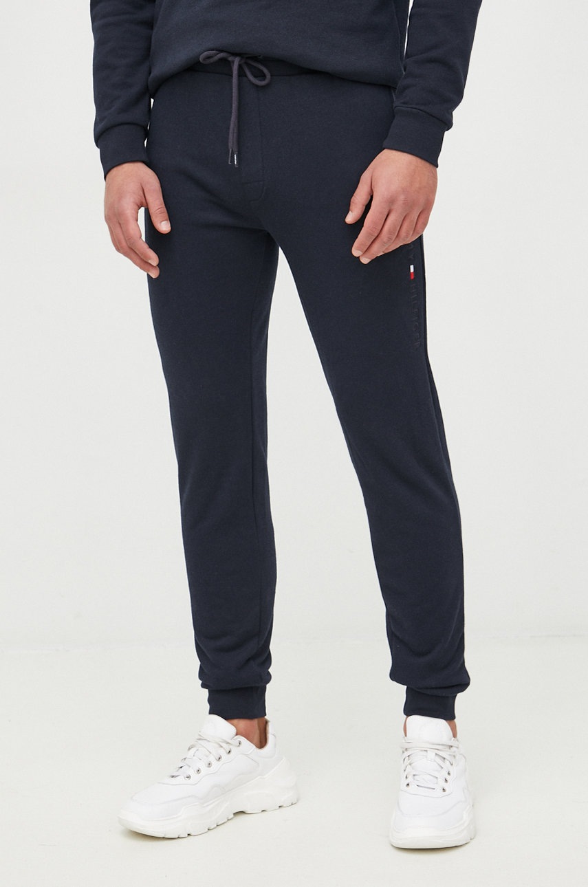 

Спортен панталон Tommy Hilfiger в тъмносиньо с изчистен дизайн, Тъмносин