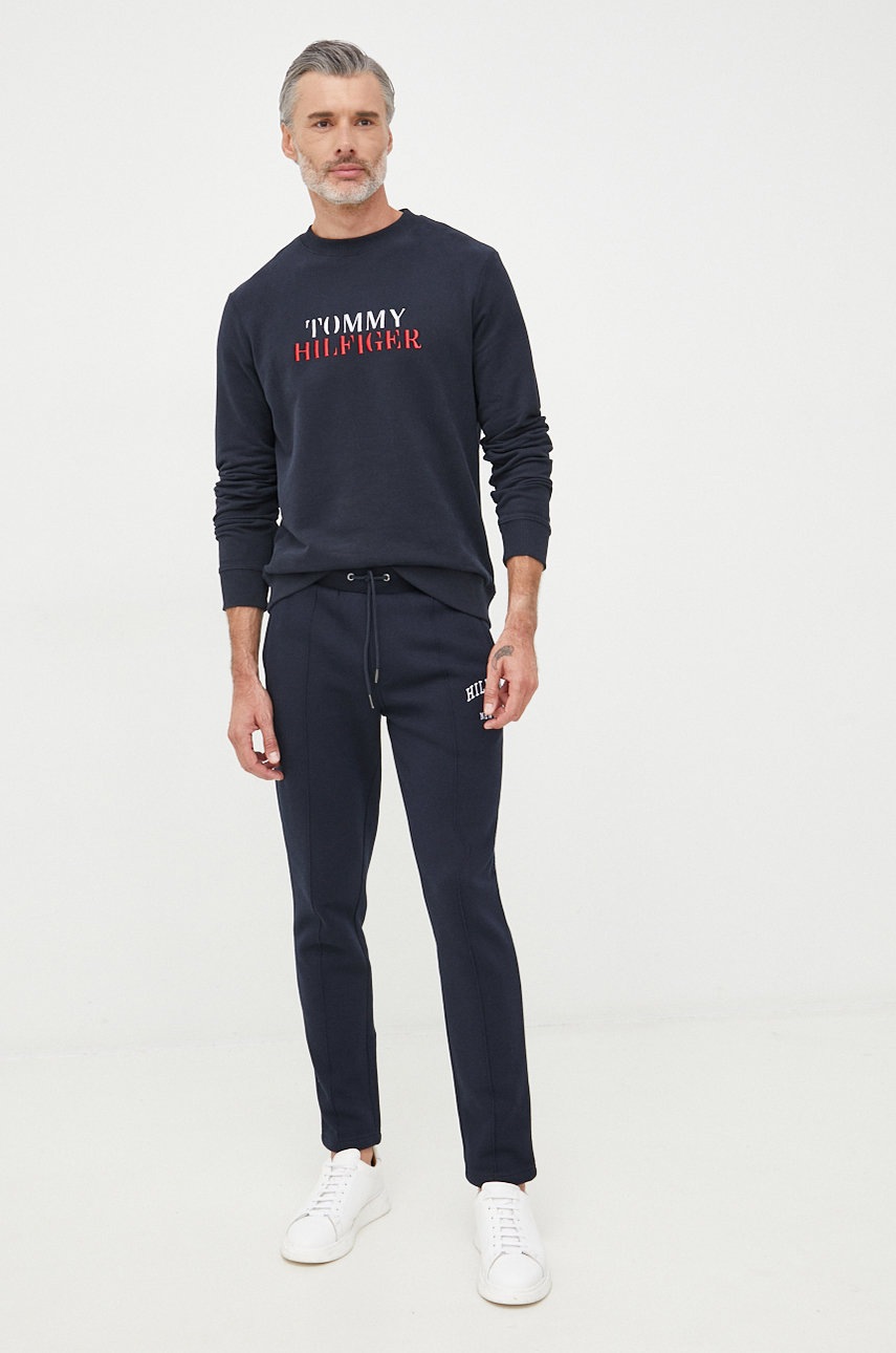 

Штани Tommy Hilfiger чоловічі колір синій однотонні
