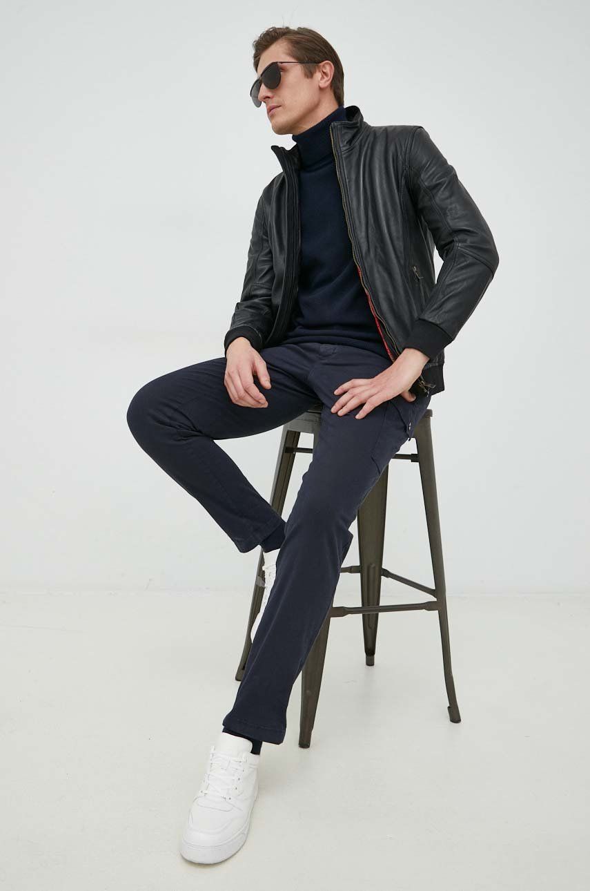 Kalhoty Tommy Hilfiger pánské, tmavomodrá barva, ve střihu cargo - námořnická modř -  97% Bavln