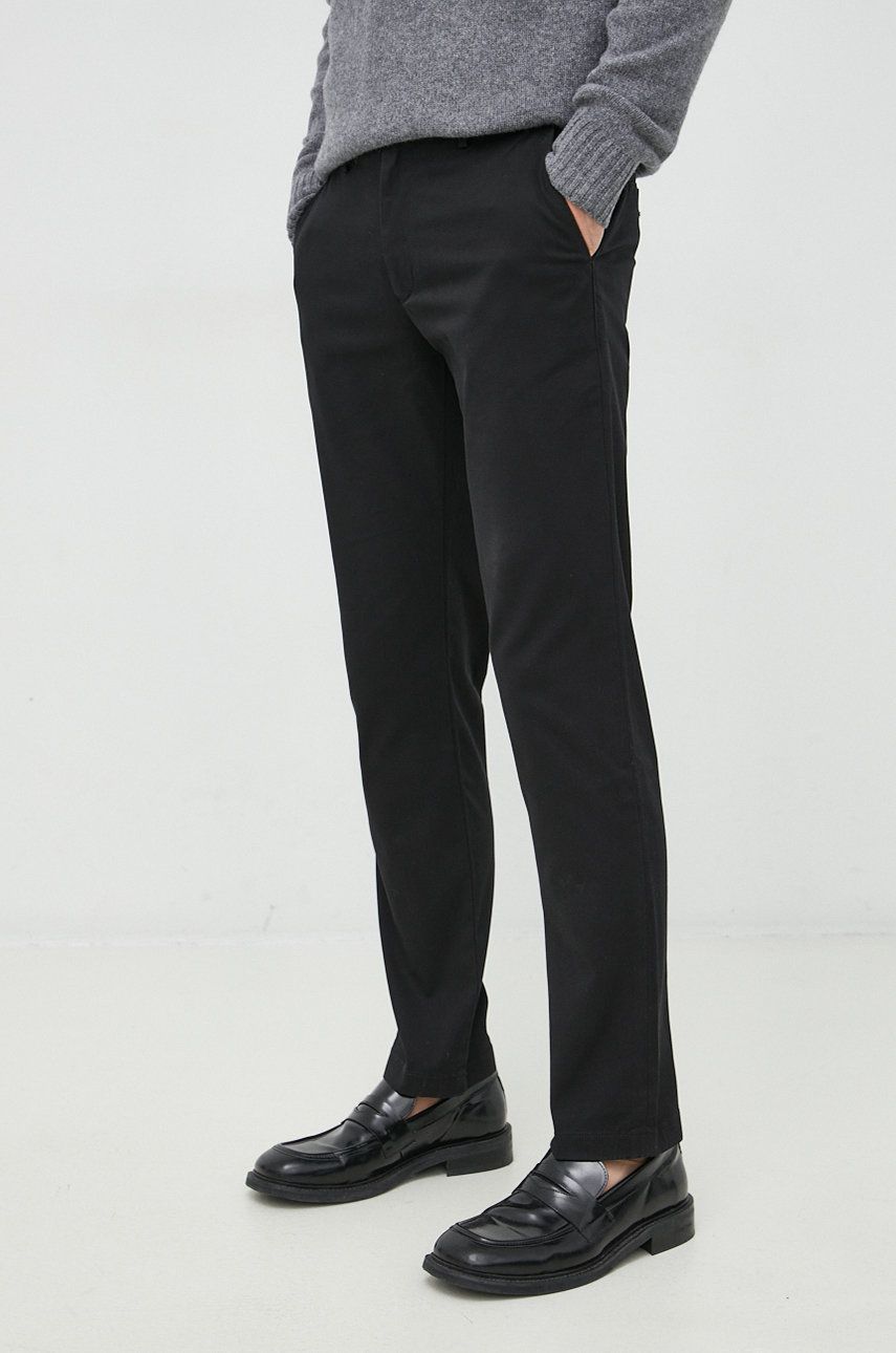 Kalhoty Tommy Hilfiger pánské, černá barva, ve střihu chinos - černá -  96% Bavlna