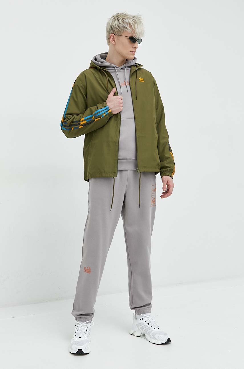 

Спортивные штаны Ellesse мужские цвет серый с принтом
