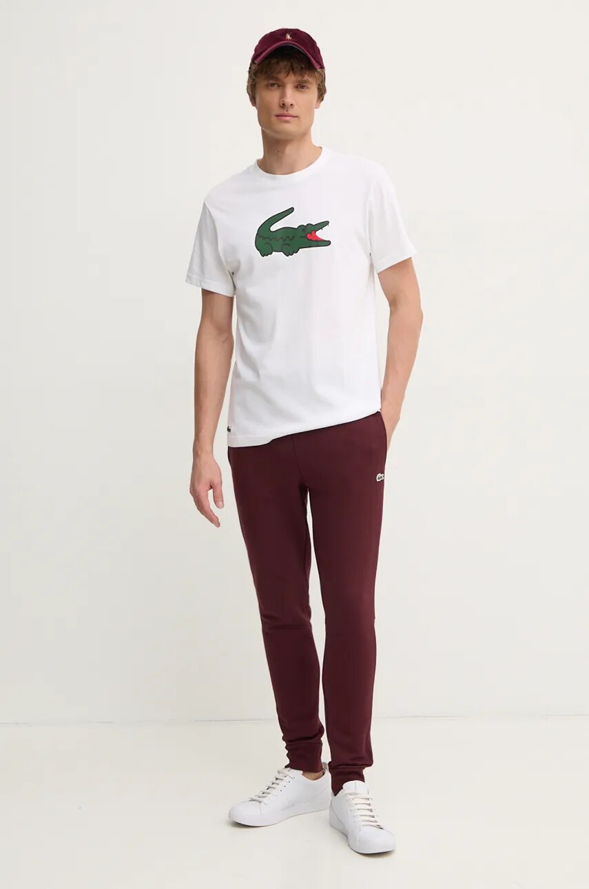 Спортивные штаны Lacoste цвет бордовый однотонные Спортивные штаны Lacoste цвет бордовый однотонные