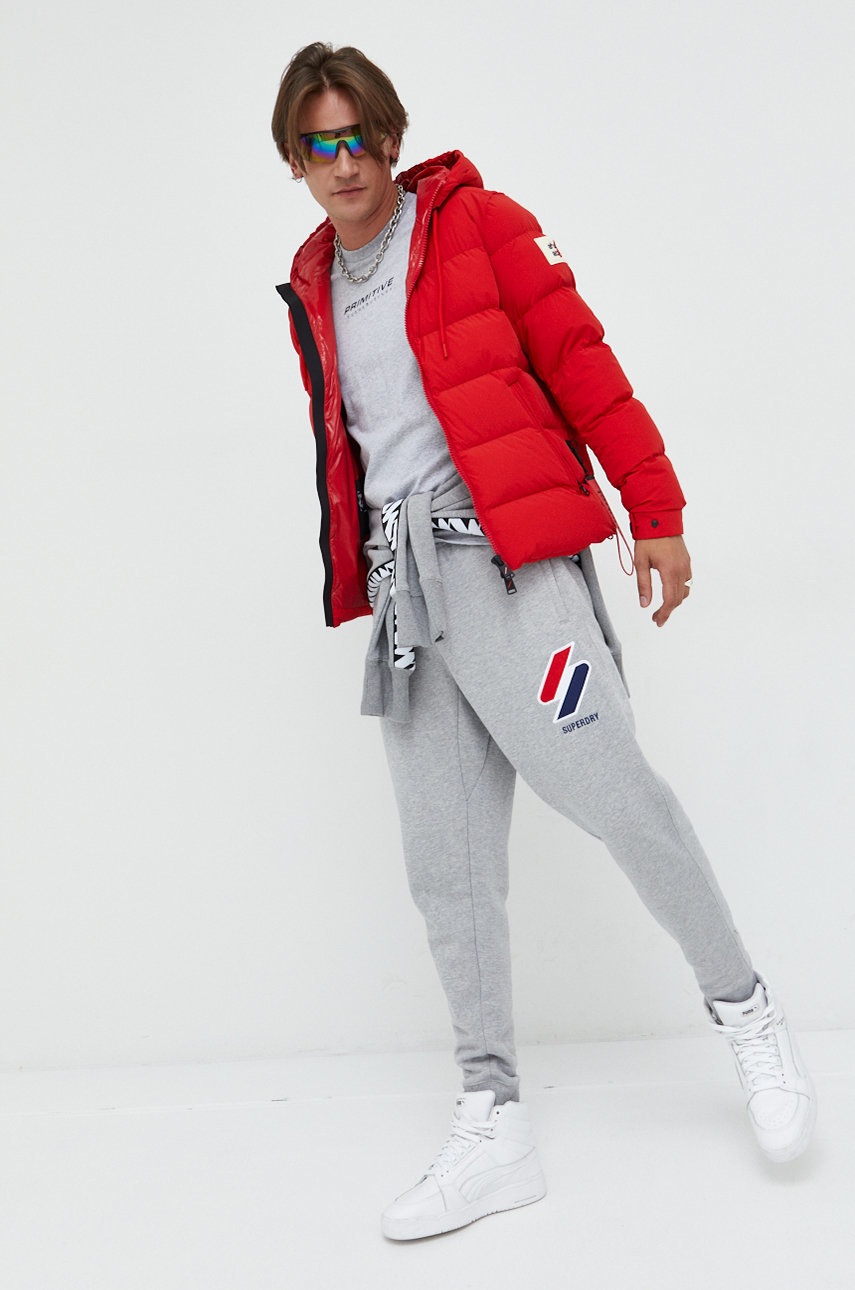 

Спортивные штаны Superdry мужские цвет серый с аппликацией