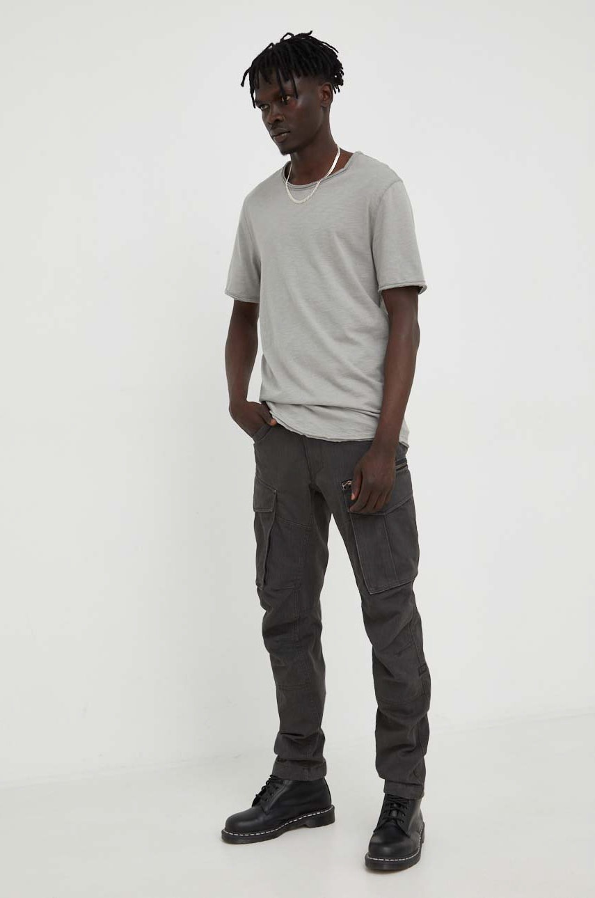 

Штани G-Star Raw чоловічі колір сірий фасон cargo