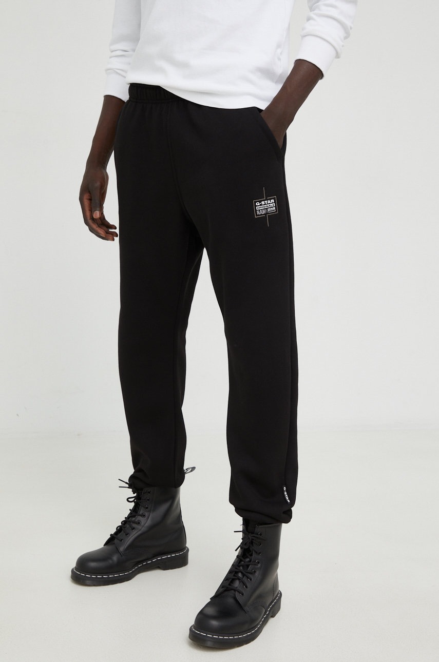 

Спортен панталон G-Star Raw в черно с изчистен дизайн, Черен