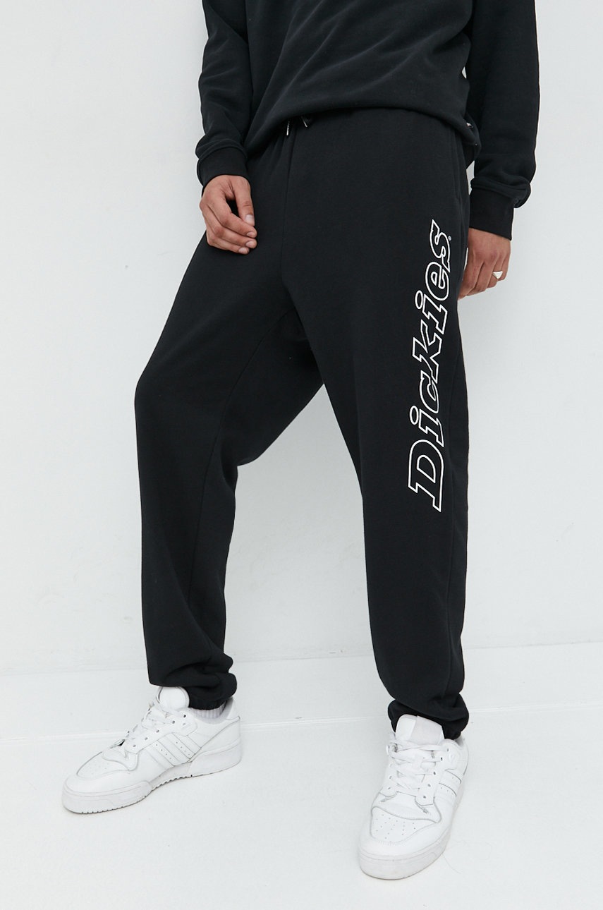 

Спортен панталон Dickies в черно с принт, Черен