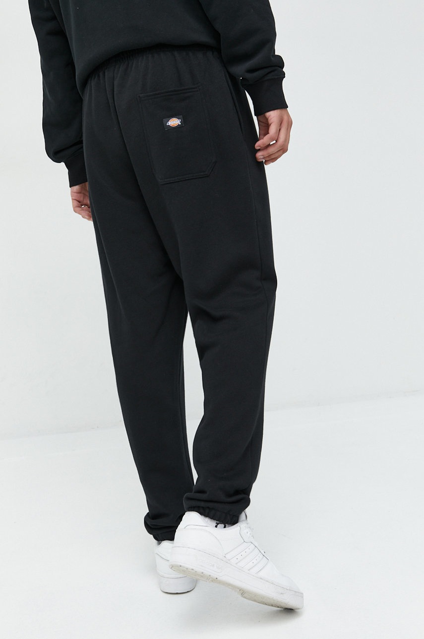 

Спортивные штаны Dickies мужские цвет чёрный с принтом