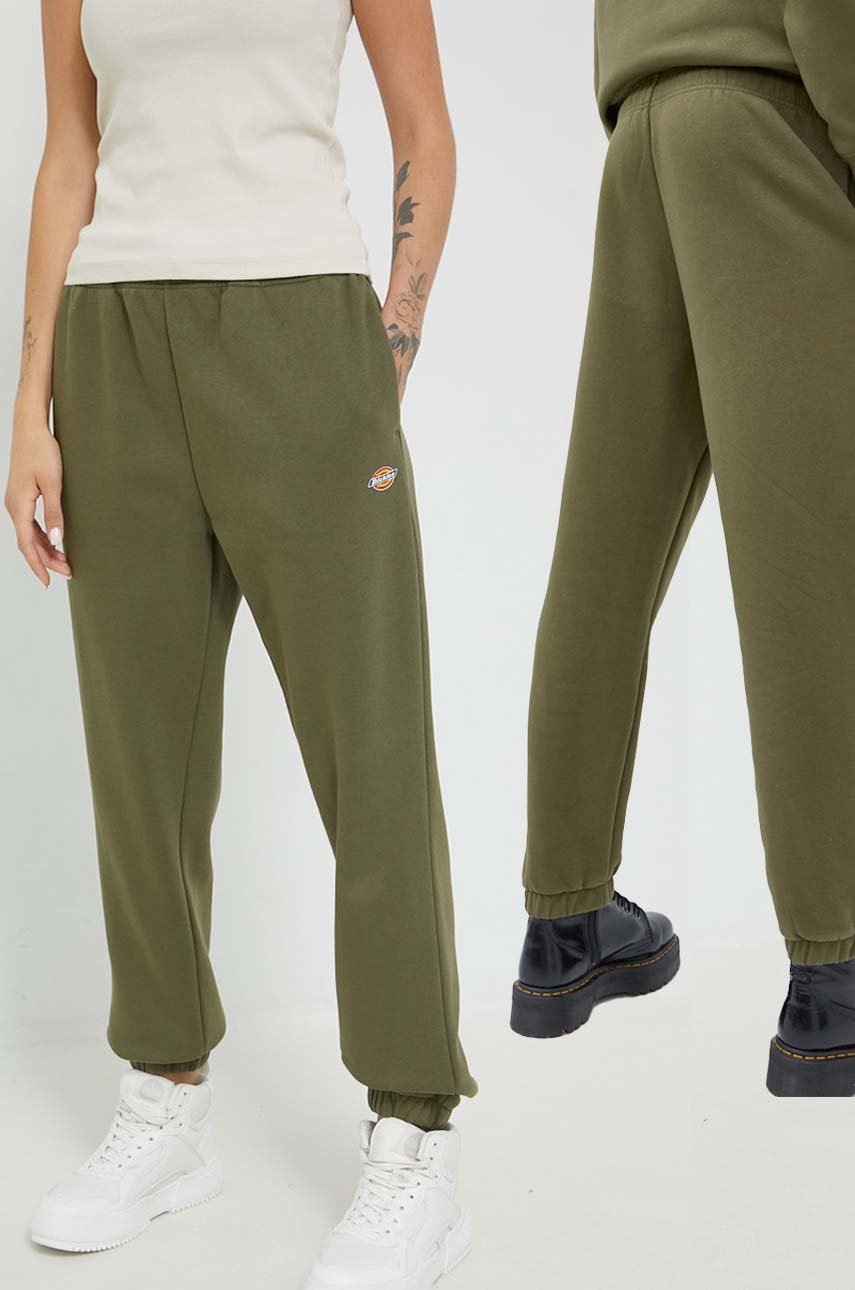 

Спортен панталон Dickies в зелено с изчистен дизайн, Зелен