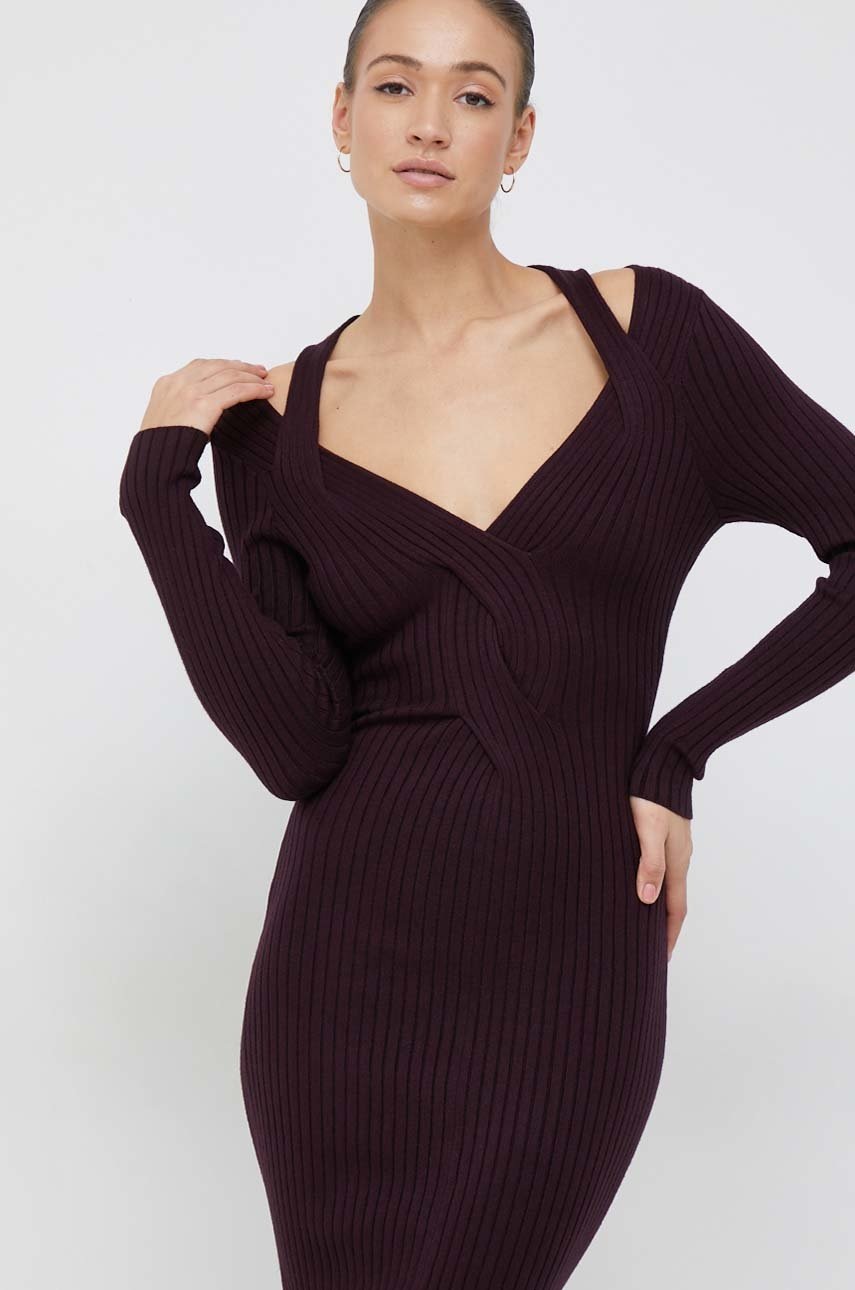 

Рокля Dkny в лилаво среднодълъг модел с кройка по тялото, Виолетов
