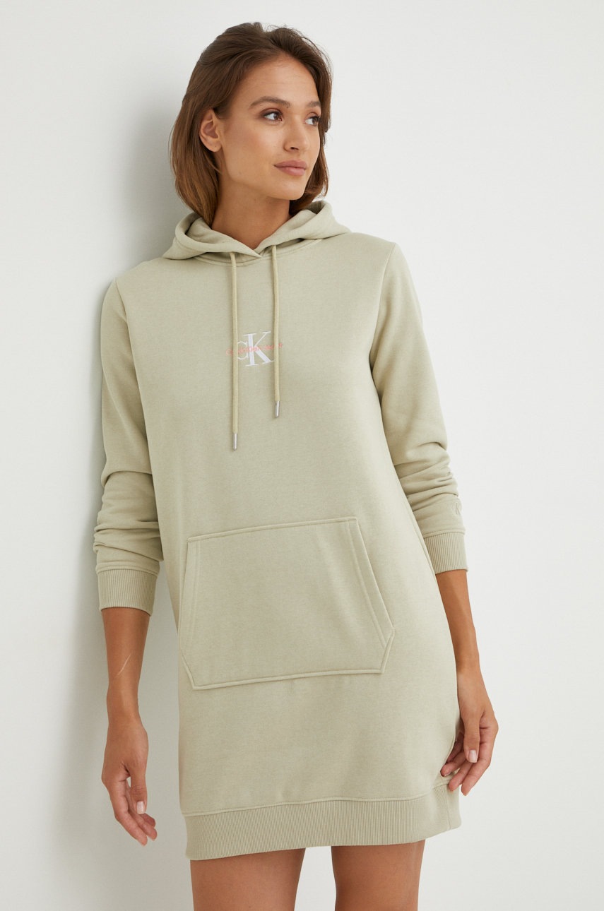 

Рокля Calvin Klein Jeans в зелено къс модел със стандартна кройка, Зелен