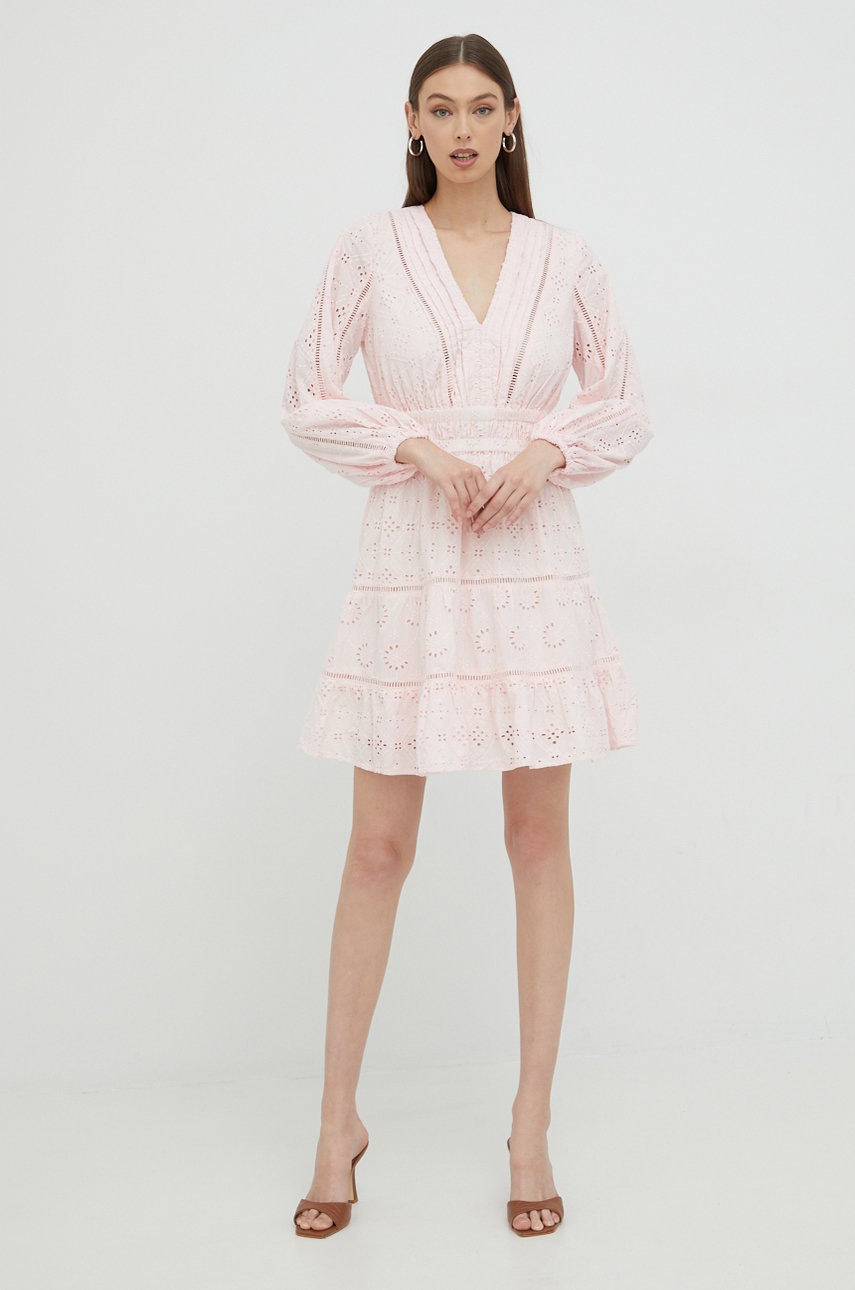 

Хлопковое платье Guess цвет розовый mini расклешённая