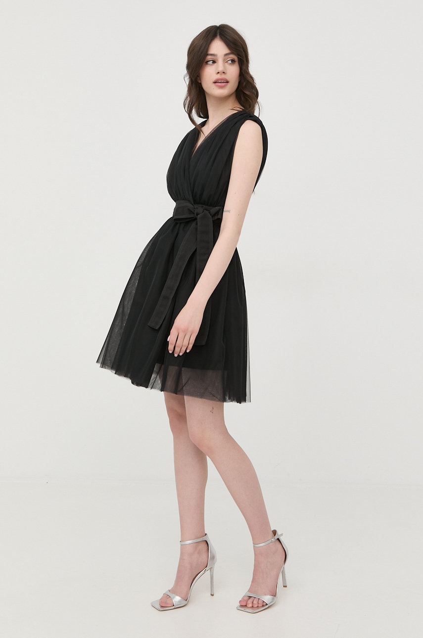 

Платье Pinko цвет чёрный mini расклешённая