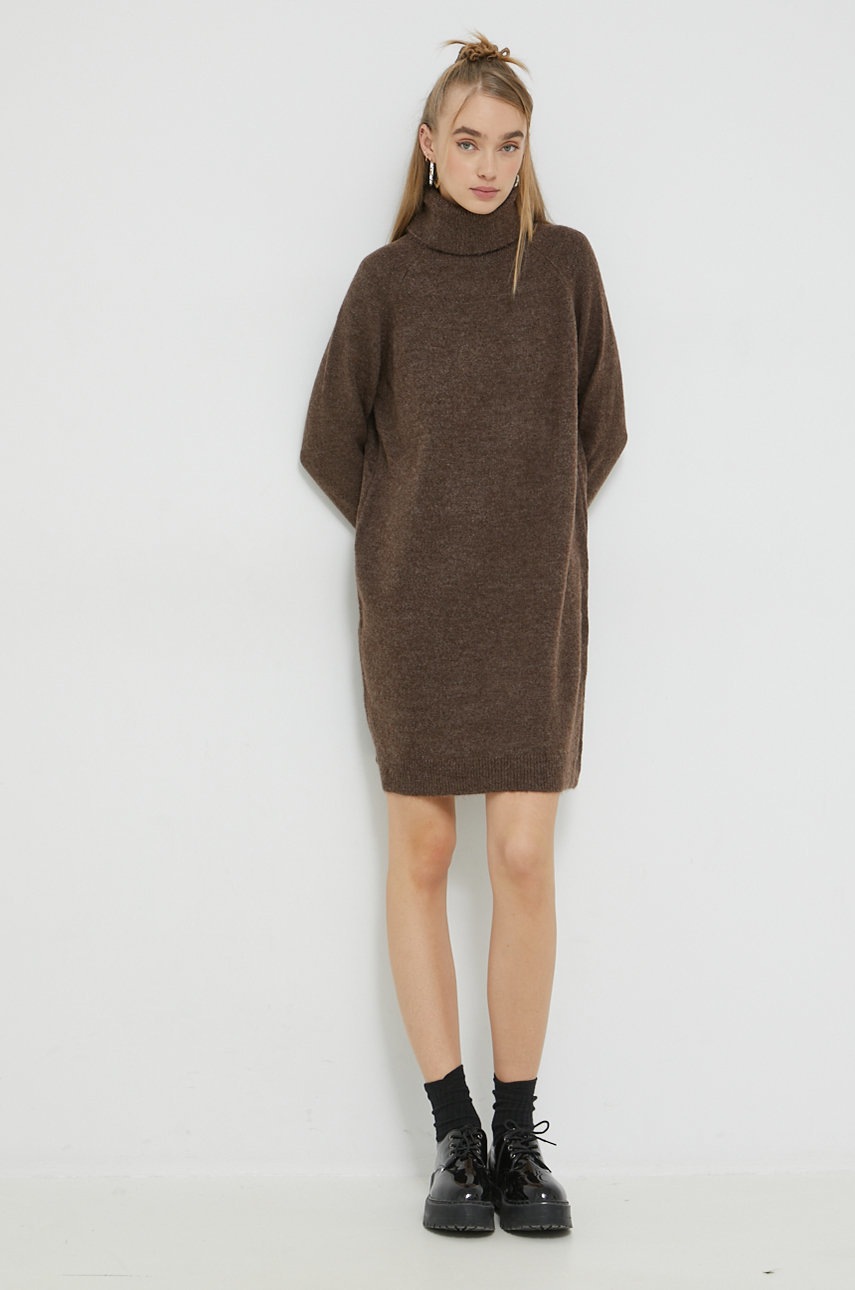 

Платье Only цвет коричневый mini oversize