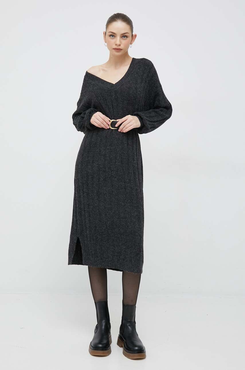 

Сукня Vero Moda колір чорний midi пряма