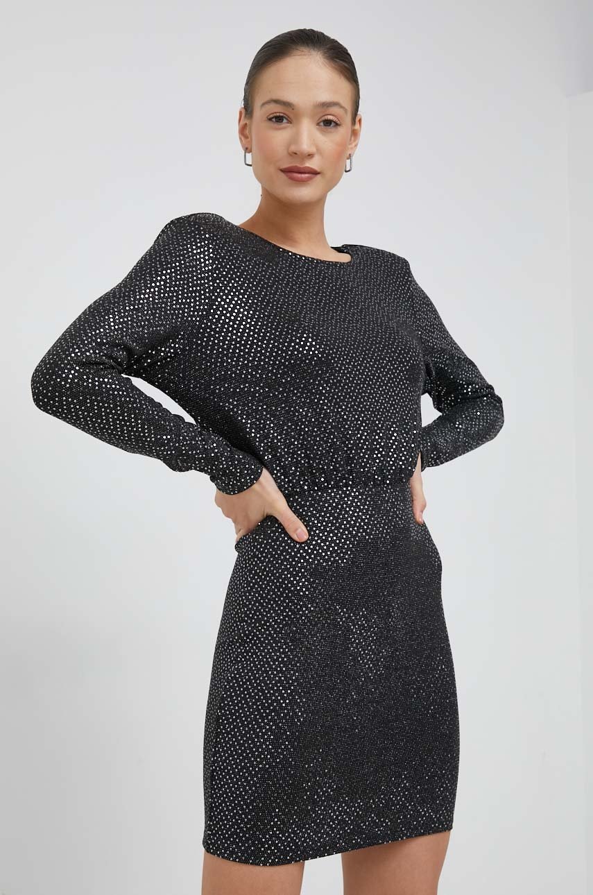 

Рокля Vero Moda в черно къс модел с кройка по тялото, Черен