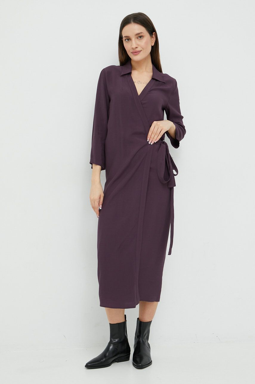 Šaty Sisley fialová barva, maxi - fialová -  100% Viskóza