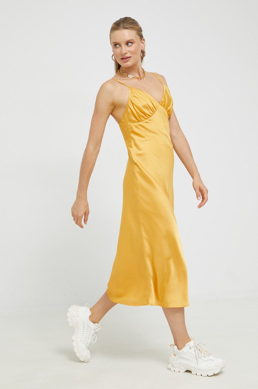 Šaty Abercrombie & Fitch oranžová barva, midi - oranžová -  100% Polyester