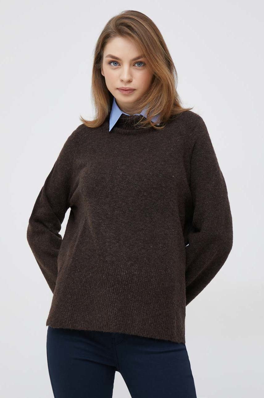 

Свитер Vero Moda женский цвет коричневый с гольфом