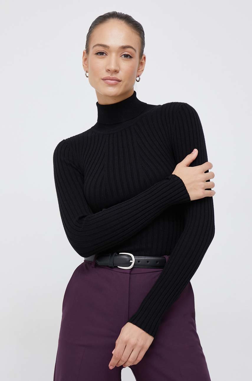 

Пуловер Vero Moda дамски в черно от лека материя с поло, Черен