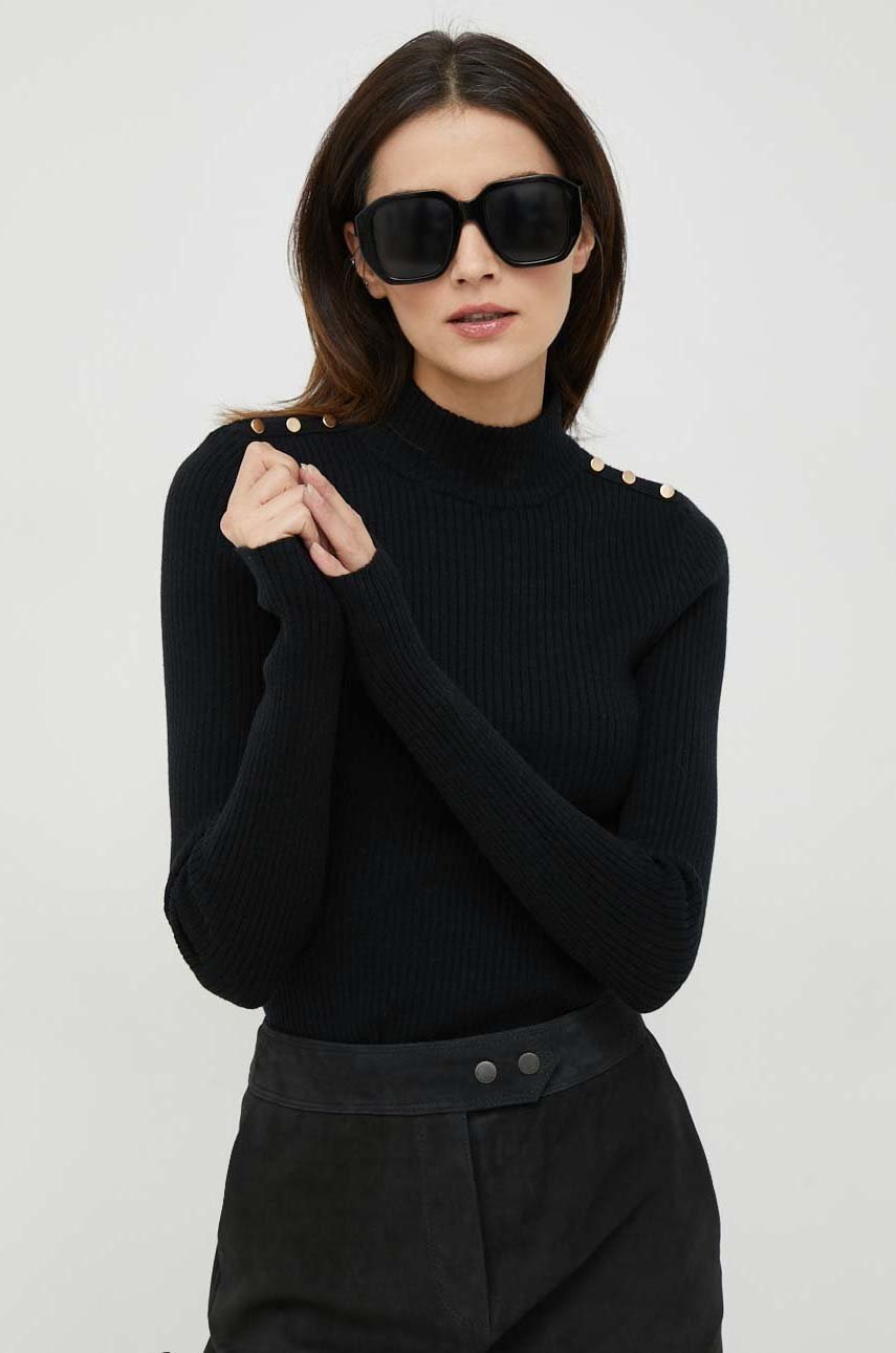 

Пуловер Vero Moda дамски в черно от лека материя с поло, Черен