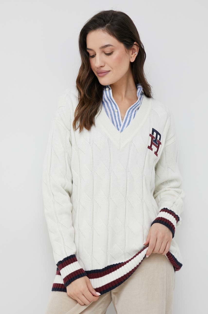 

Вълнен пуловер Tommy Hilfiger дамски в бяло, Бял