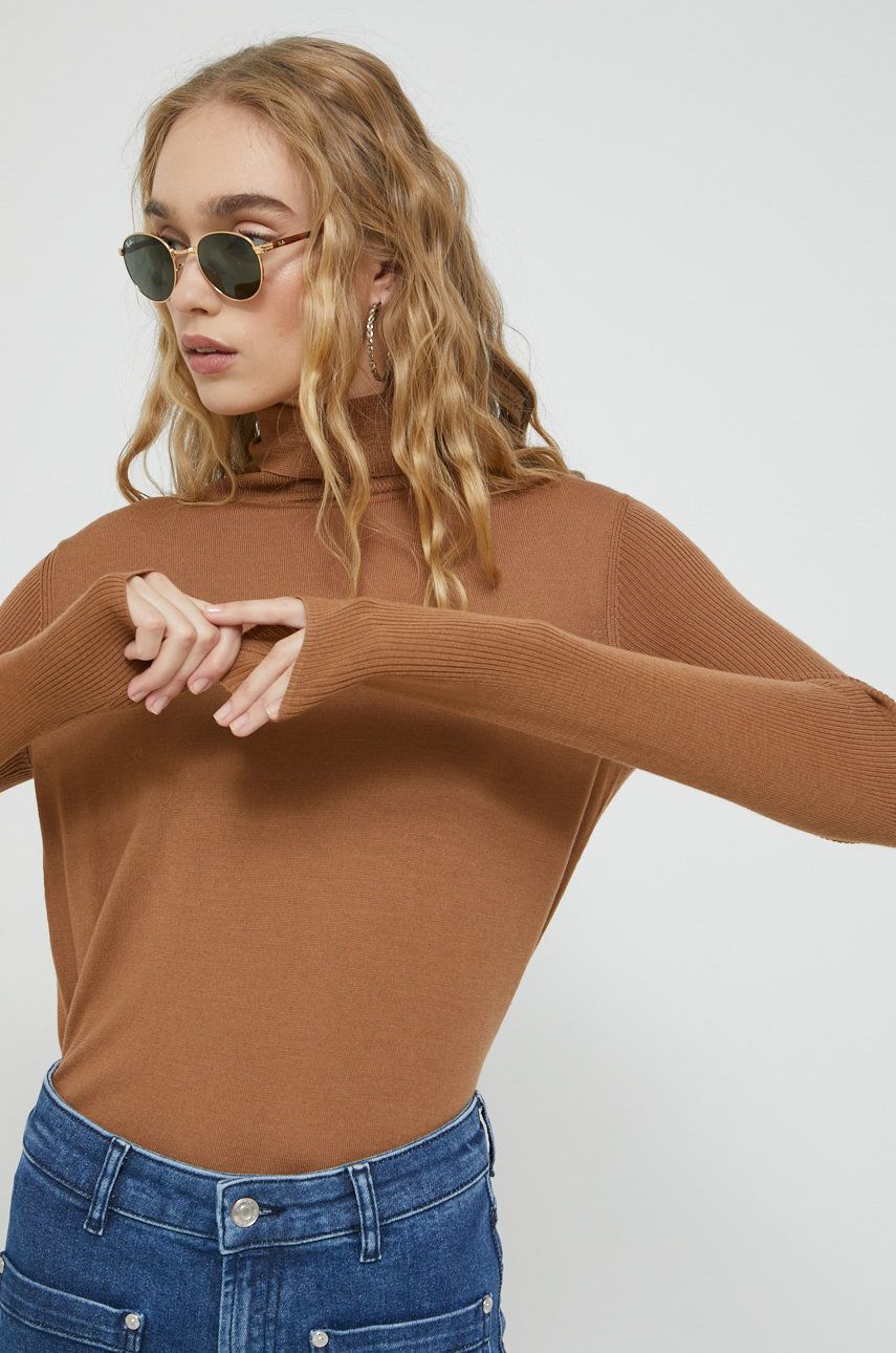 HUGO sweter wełniany damski kolor brązowy lekki z golfem