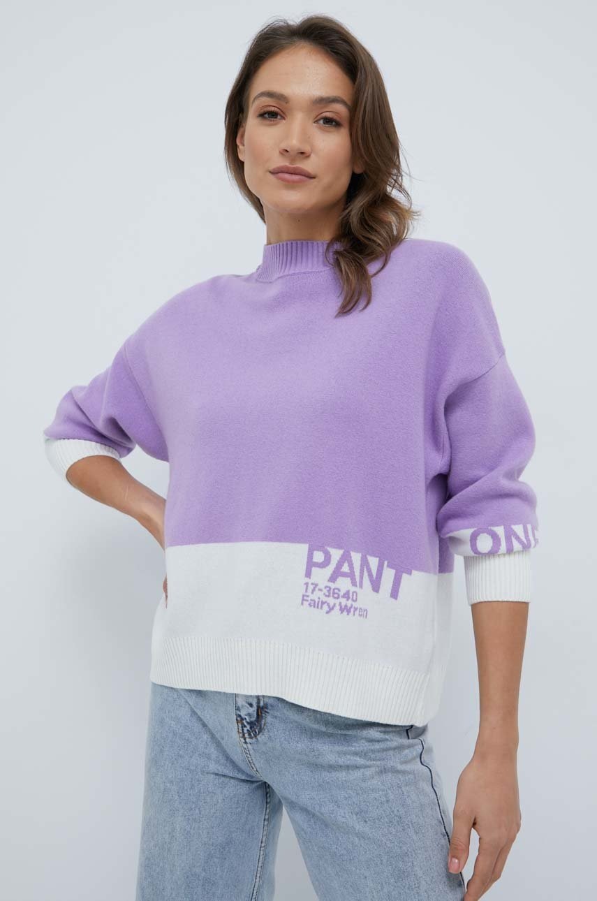 

Пуловер с вълна United Colors of Benetton X Pantone дамски в лилаво, Виолетов