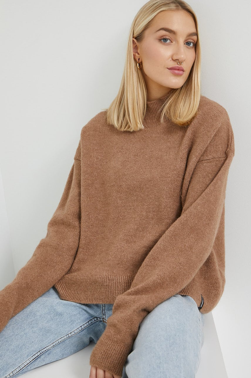 Superdry pulover din amestec de lana femei, culoarea maro, light, cu turtleneck