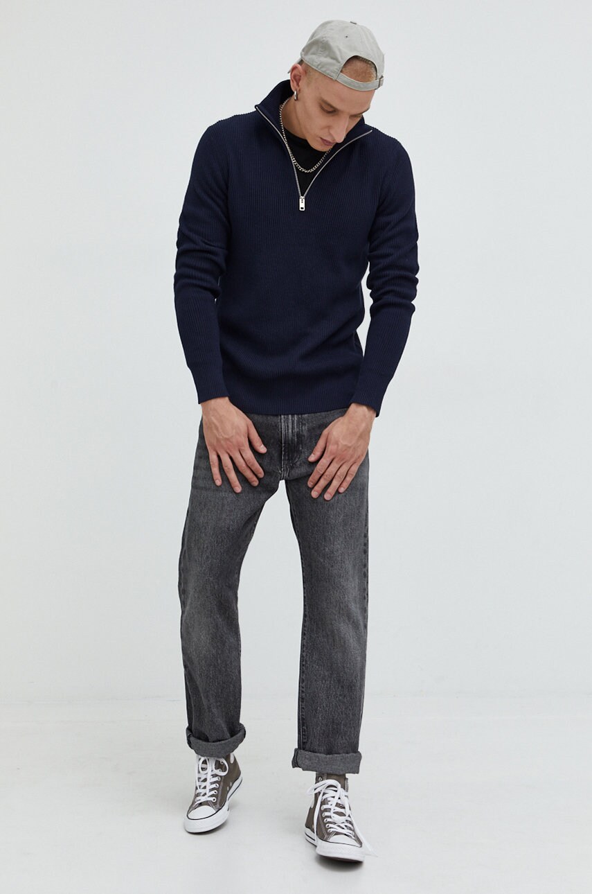 

Светр Premium by Jack&Jones чоловічий колір синій півгольф
