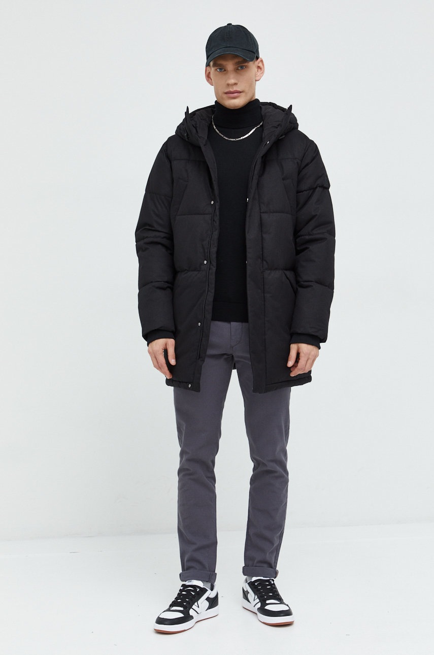 

Вовняний светр Premium by Jack&Jones чоловічий колір чорний легкий гольф