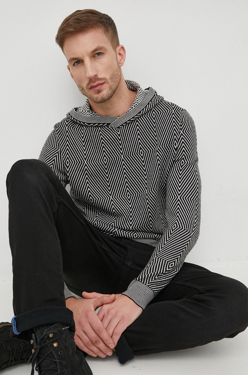 

Вълнен пуловер Emporio Armani мъжки в черно от лека материя, Черен