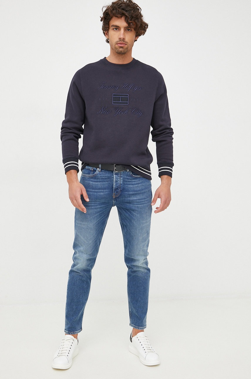 

Кофта Tommy Hilfiger мужская цвет синий с аппликацией