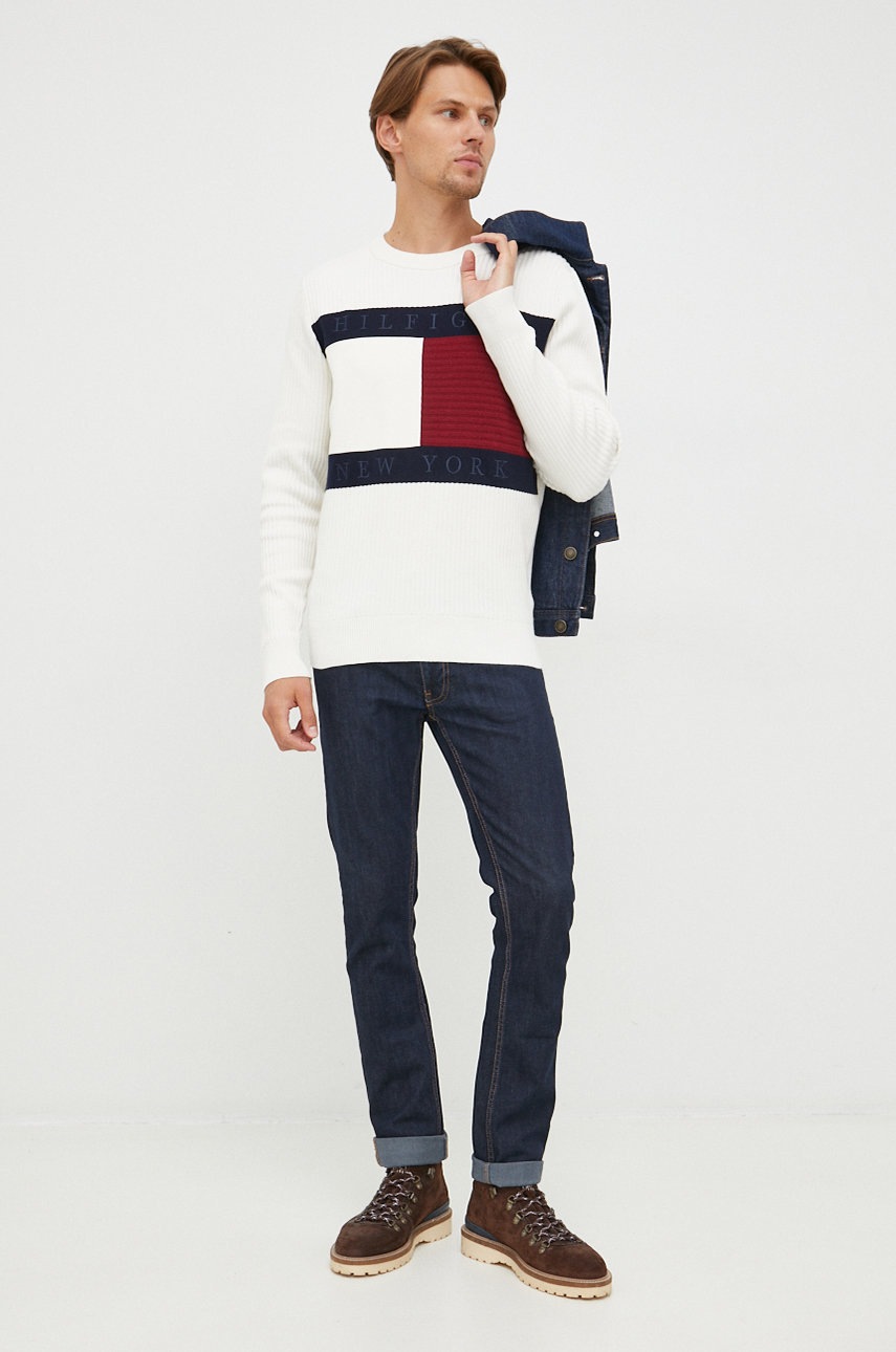 

Свитер Tommy Hilfiger мужской цвет белый лёгкий