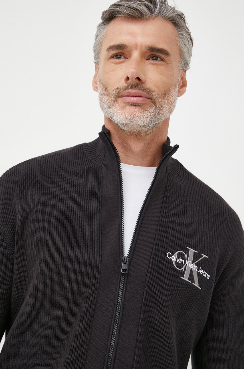 

Памучен пуловер Calvin Klein Jeans мъжки в черно, Черен