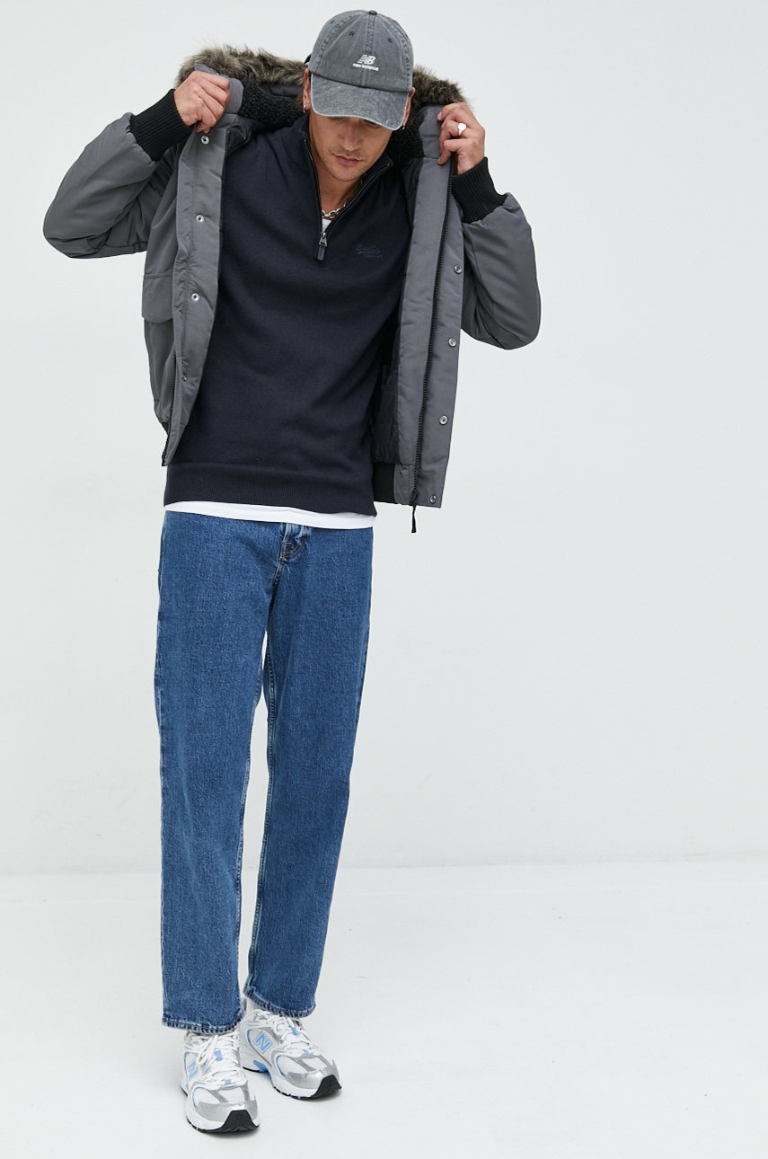 

Свитер с примесью кашемира Superdry мужской цвет синий лёгкий с полугольфом