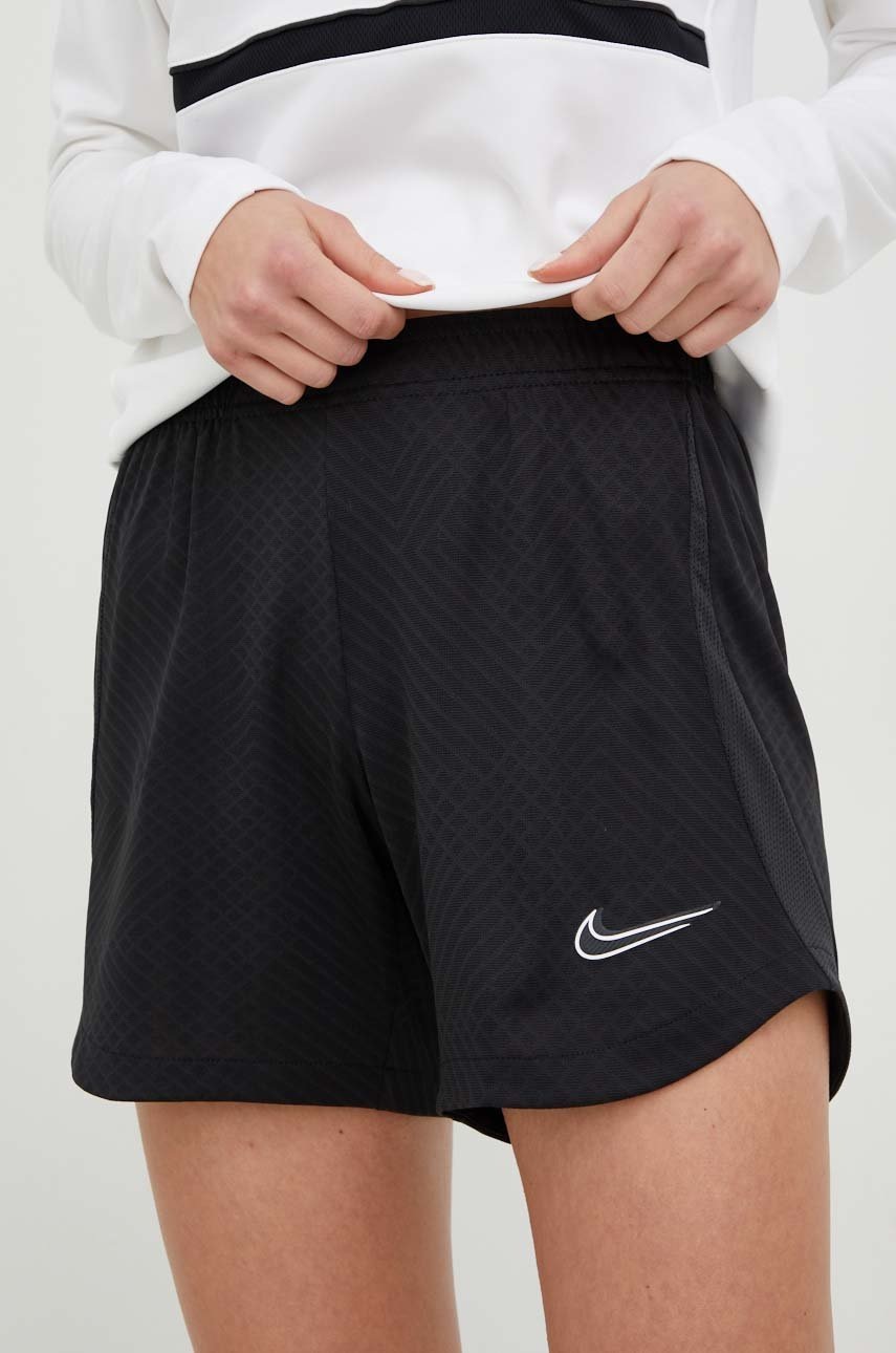 

Къс панталон за трениране Nike в черно с принт със стандартна талия, Черен