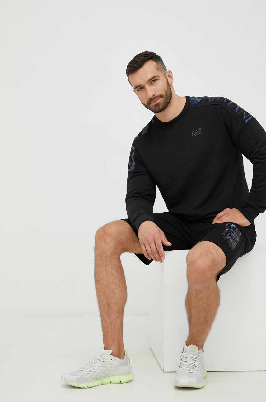 

Хлопковые шорты EA7 Emporio Armani мужские цвет чёрный