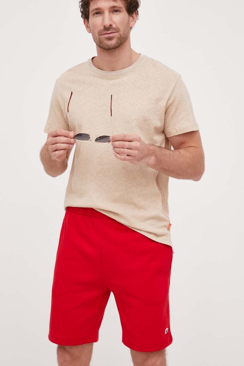 

Шорты Lacoste мужские цвет красный