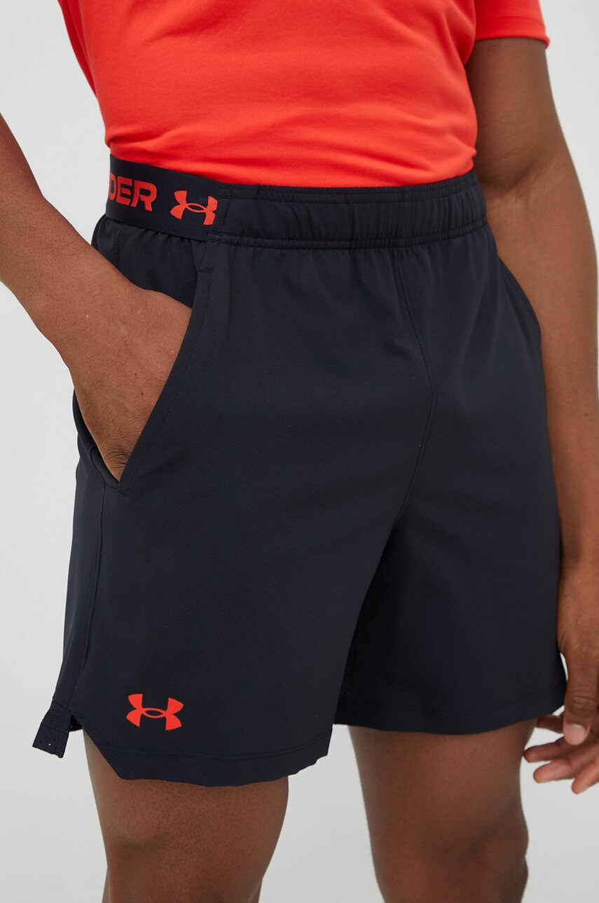 Under armour pantaloni scurți de antrenament vanish barbati, culoarea negru