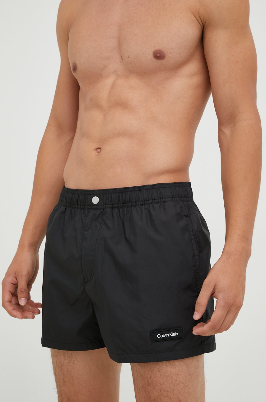 

Плувни шорти Calvin Klein в черно, Черен