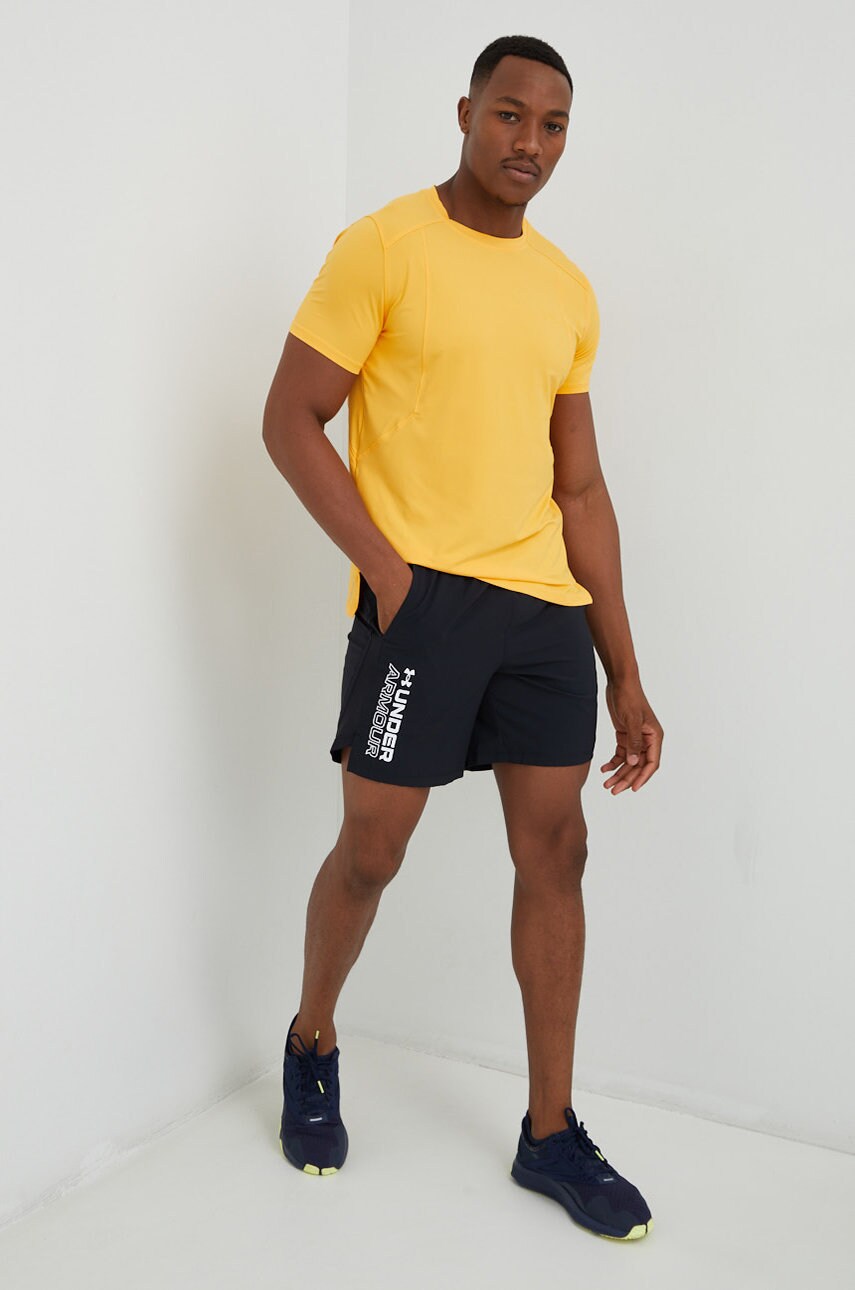 

Шорты для бега Under Armour Launch мужские цвет чёрный