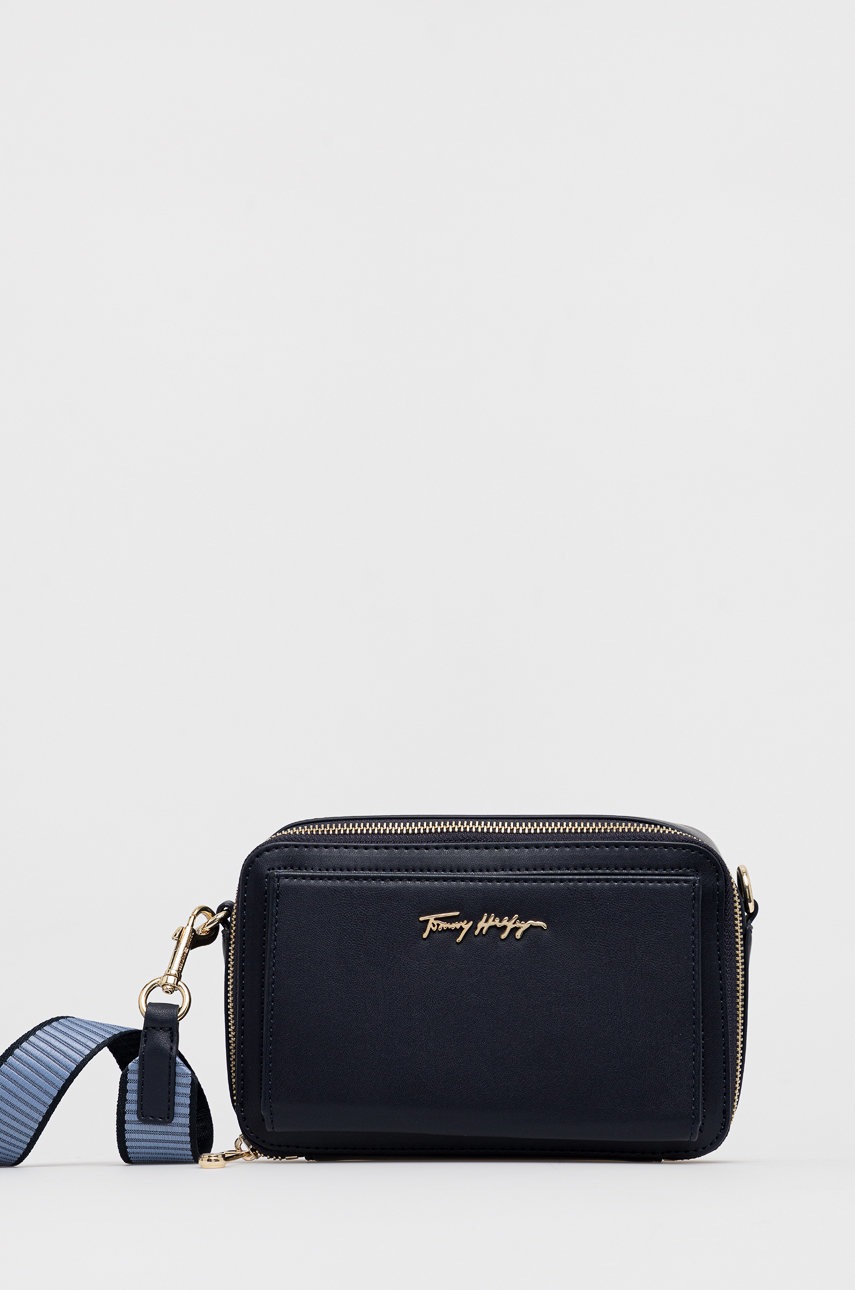 

Чанта Tommy Hilfiger в тъмносиньо, Тъмносин