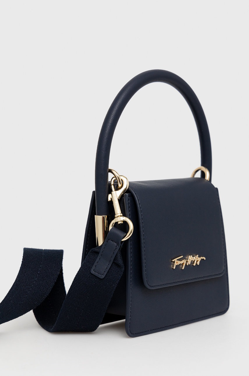 

Сумочка Tommy Hilfiger цвет синий